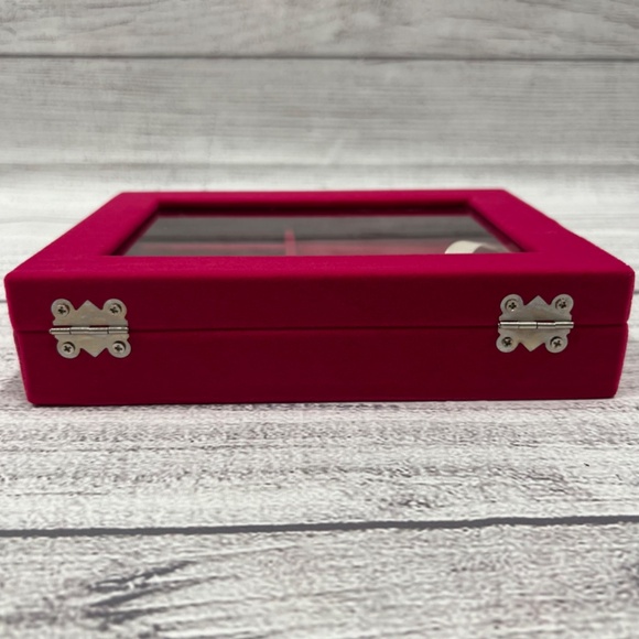 Storage Boxes Jewelry Women Cosmetic box Gift Romantic red 90321